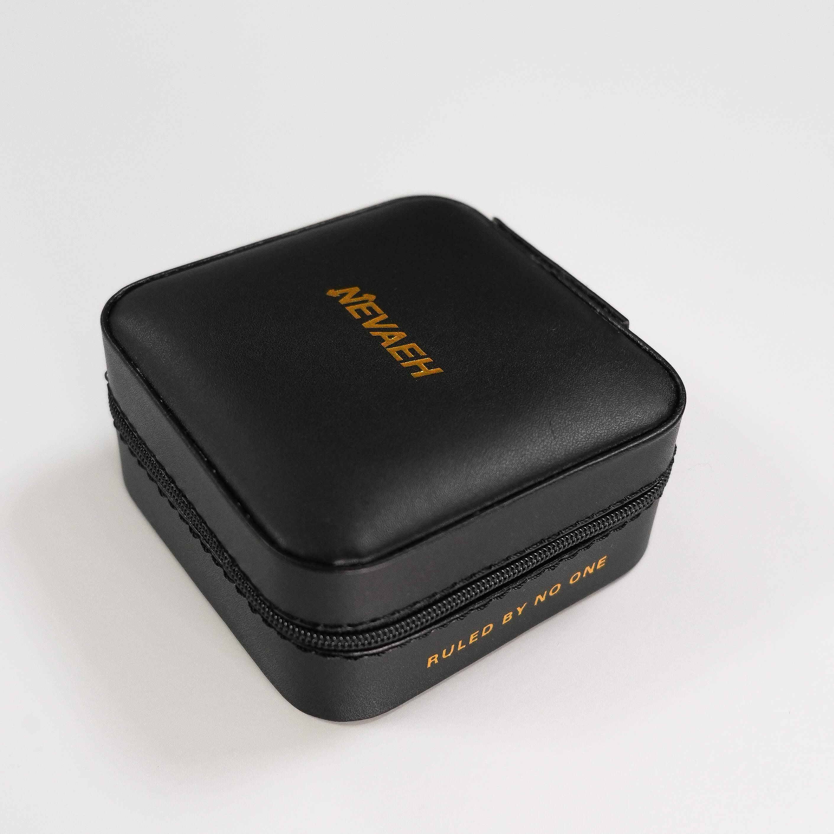 Jewellery storage box